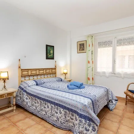 Apartment Albaniz By Interhome